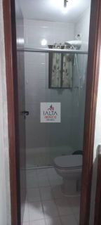 Imóvel sobrado, excelente conservação, apto 2 dormitórios sendo 1 suite, 2 vagas de garagens, zeladoria, churrasqueira.