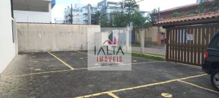 Imóvel sobrado, excelente conservação, apto 2 dormitórios sendo 1 suite, 2 vagas de garagens, zeladoria, churrasqueira.