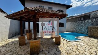 Casa | 4 Dormitórios | Centro, Caraguatatuba SP