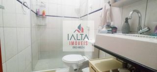 Casa Térrea com 3 Dormitórios e Piscina no Jardim Gaivotas – Caraguatatuba