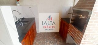 Casa Térrea com 3 Dormitórios e Piscina no Jardim Gaivotas – Caraguatatuba