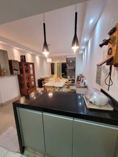 Apartamento à venda no bairro Luzia