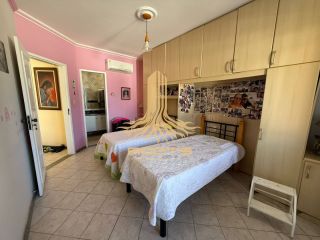 Casa à venda no bairro Farolândia