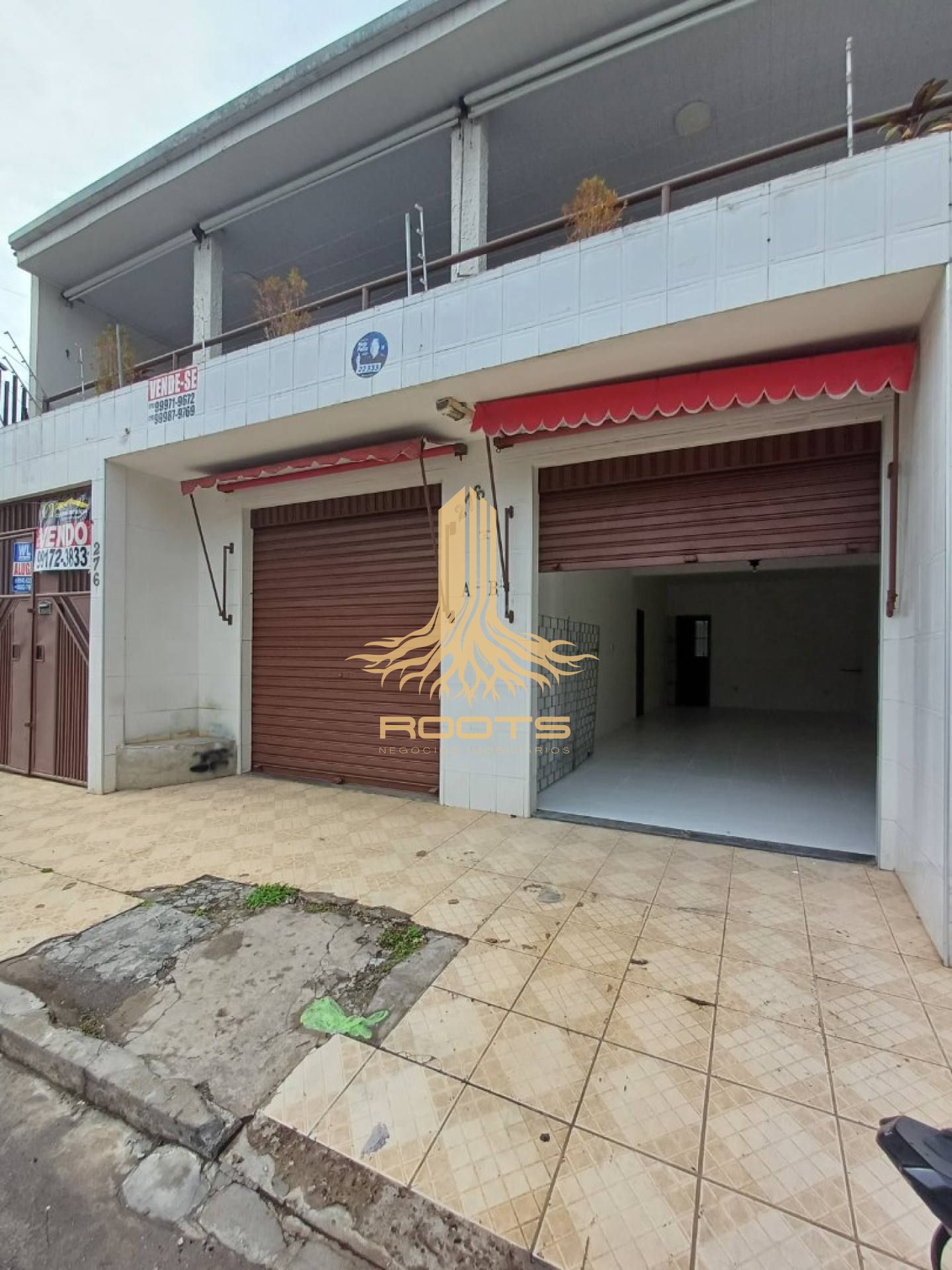 Casa à venda no bairro Farolândia