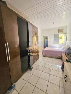 Casa à venda no bairro Luzia