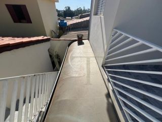 Casa à Venda com Churrasqueira no Bairro Jardim Aeroporto I