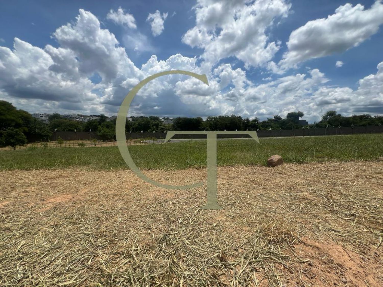 Terreno para Venda no Condomínio Vila dos Manacás em Itu