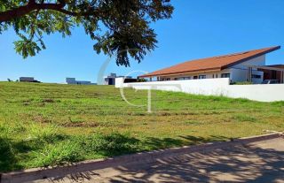 Terreno à venda no Condomínio Campos de Santo Antônio II Itu-SP