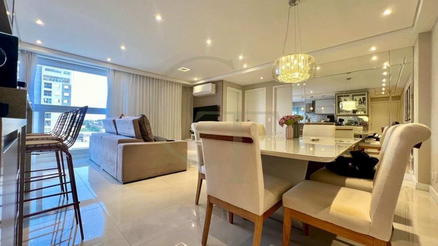 Apartamento para venda no Residencial Absolutt no bairro Itu Novo Centro