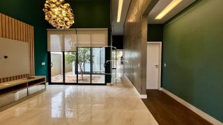 Casa Térrea á Venda com 3 Suítes e Piscina no Condomínio Reserva Saint Paul