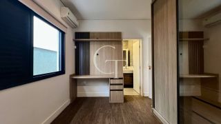 Casa Térrea á Venda com 3 Suítes e Piscina no Condomínio Reserva Saint Paul