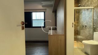 Casa Térrea á Venda com 3 Suítes e Piscina no Condomínio Reserva Saint Paul