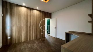 Casa Térrea á Venda com 3 Suítes e Piscina no Condomínio Reserva Saint Paul