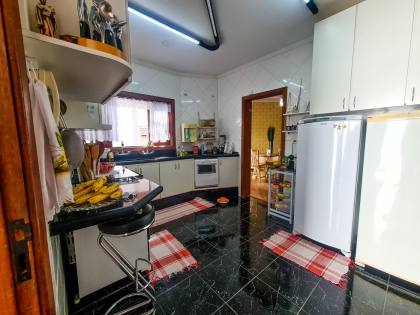 Casa para Locação no Condomínio no bairro Bairro Campos de Santo Antônio