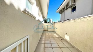 Casa em Condomínio no bairro Jardim Theodora