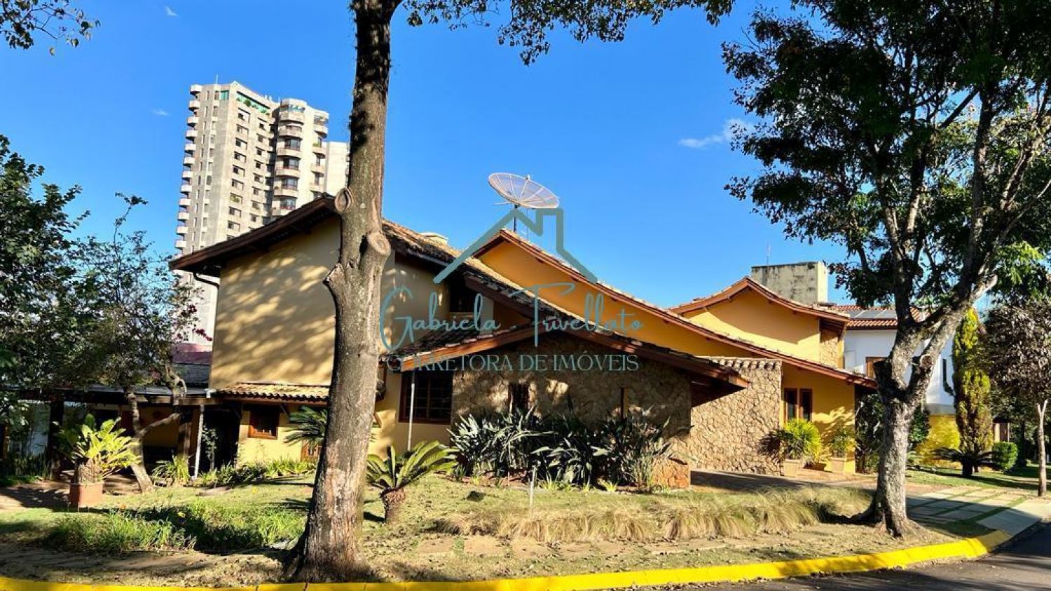 Casa em Condomínio no bairro Terras de São José Urbano Portella