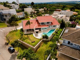 Casa em Condomínio no bairro Jardim Plaza Athénée