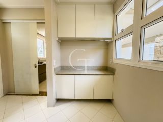 Casa em Condomínio no bairro Jardim Plaza Athénée