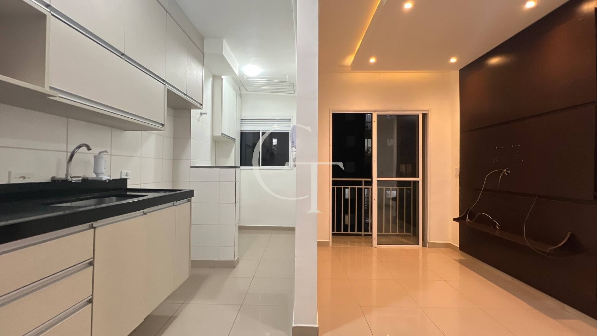 Apartamento para alugar no Recanto dos Pássaros em Itu | 2 Dormitórios | Planejados | Andar Alto | Varanda