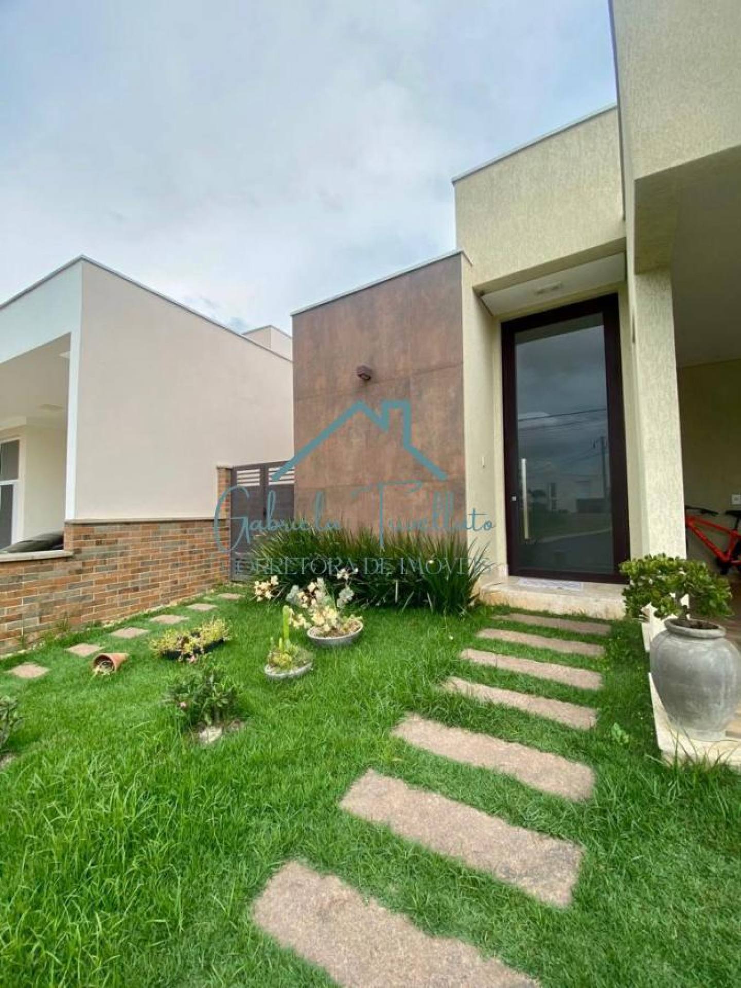 Casa à venda no Condomínio Residencial Lagos D Icarai - Salto / SP.