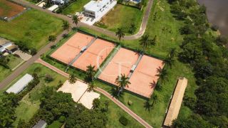 Mansão de esquina com vista privilegiada para o lago no Condomínio Fazenda Alvorada- Porto Feliz