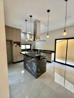 Casa para venda no Condomínio Lagos D`Icaraí -Salto SP