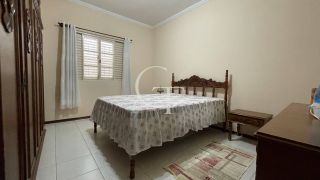 Casa Para Vender com 3 quartos 1 suítes no bairro Jardim Paraíso I em Itu