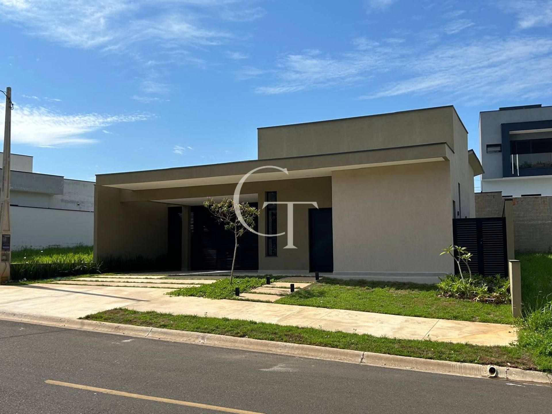 Casa para Venda no Condomínio Lagos D`Icaraí- Salto SP