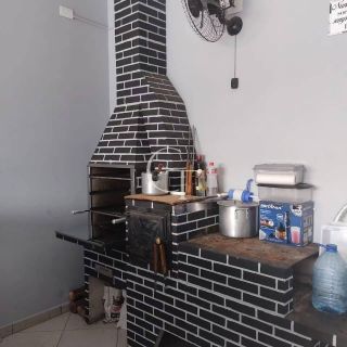 Espaço com Piscina para Venda em Salto SP gt