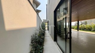 Casa de Alto Padrão à Venda no Condomínio Villas do Golfe- Itu SP