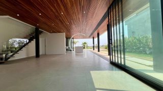 Casa de Alto Padrão à Venda no Condomínio Villas do Golfe- Itu SP