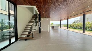 Casa de Alto Padrão à Venda no Condomínio Villas do Golfe- Itu SP