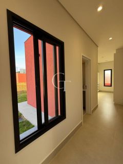Casa mobiliada à venda no Condomínio Campos de Santo Antônio II – Vista para área verde e alto padrão em cada detalhe