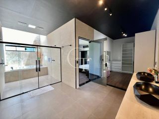 Casa Alto Padrão á Venda no Condomínio Palmeiras Imperiais – Salto/SP 03 Suítes | Mezanino com Vista para o Verde | Área Gourmet | Mobiliada
