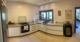Casa Mobiliada á Venda no Condomínio Fazenda Vila Real Viva o Charme do Campo com Elegância