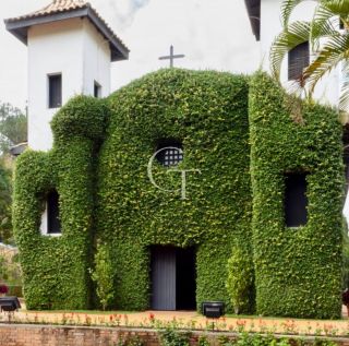 Casa Mobiliada á Venda no Condomínio Fazenda Vila Real Viva o Charme do Campo com Elegância