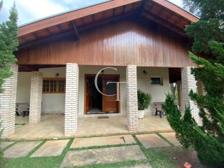 Sítio Para Vender com linda casa com lago em Porto Feliz