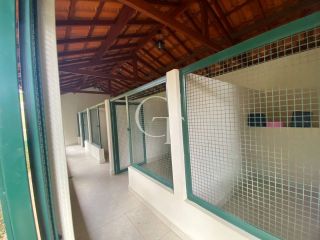 Sítio Para Vender com linda casa com lago em Porto Feliz