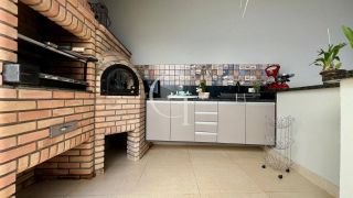 Casa Térrea à Venda no Condomínio Parque do Varvito, Itu - Viva com Conforto e Praticidade