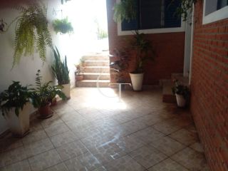 Casa à Venda - Residencial ou Comercial