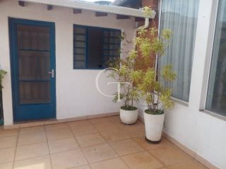 Casa à Venda - Residencial ou Comercial