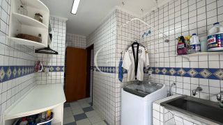 Tradição e aconchego Casa à Venda no Condomínio Campos Santo Antônio