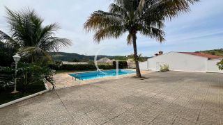 Tradição e aconchego Casa à Venda no Condomínio Campos Santo Antônio