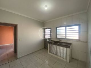 Sobrado para Alugar 02 quartos - amplo quintal - Bairro São Camilo em Itu