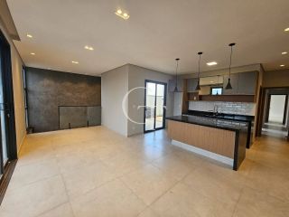 Seu novo lar no Park Gran Reserve – Sobrado com piscina, 3 dormitórios e área gourmet no  Condomínio Park Gran Reserve