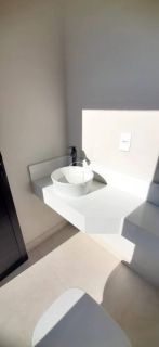 Seu novo lar no Park Gran Reserve – Sobrado com piscina, 3 dormitórios e área gourmet no  Condomínio Park Gran Reserve