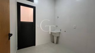 Casa térrea com Piscina à venda no condomínio Evidências – Conforto, sofisticação e lazer completo