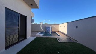 Casa térrea com Piscina à venda no condomínio Evidências – Conforto, sofisticação e lazer completo