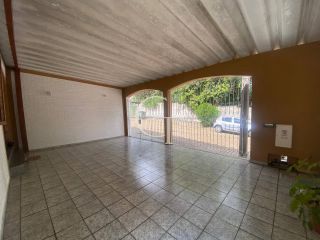 Casa para VENDA ou TROCA - com 03 Dormitórios em Salto