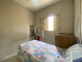 Casa para VENDA ou TROCA - com 03 Dormitórios em Salto